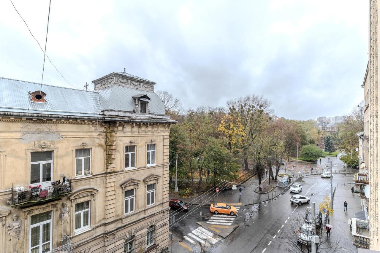 Inshiapartments On Slovatskoho Str Lviv Exterior photo